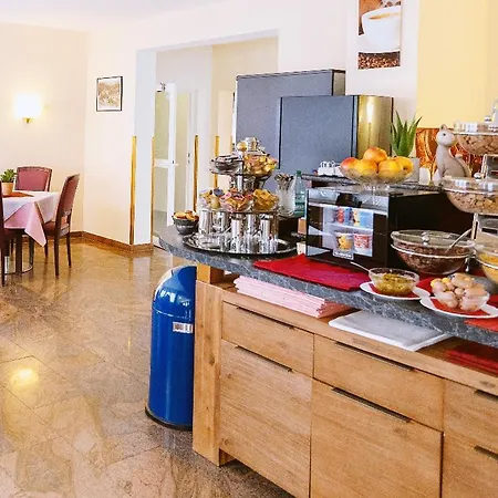 Turm 3* ハーナウ・アム・マイン